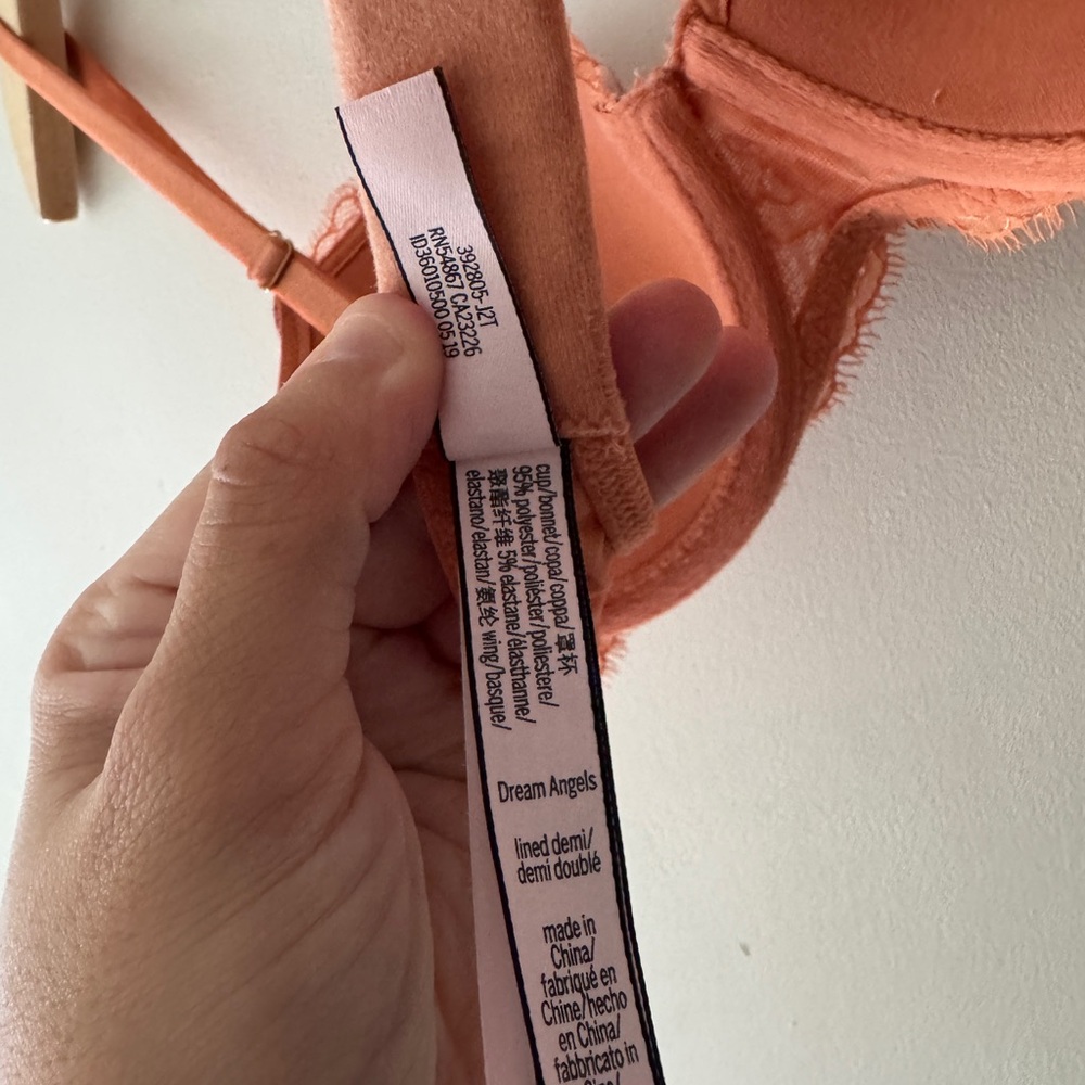 Victoria’s Secret Dream Angels Lined Demi Bra Gorgeous Floral Pattern - Picture 7 of 7